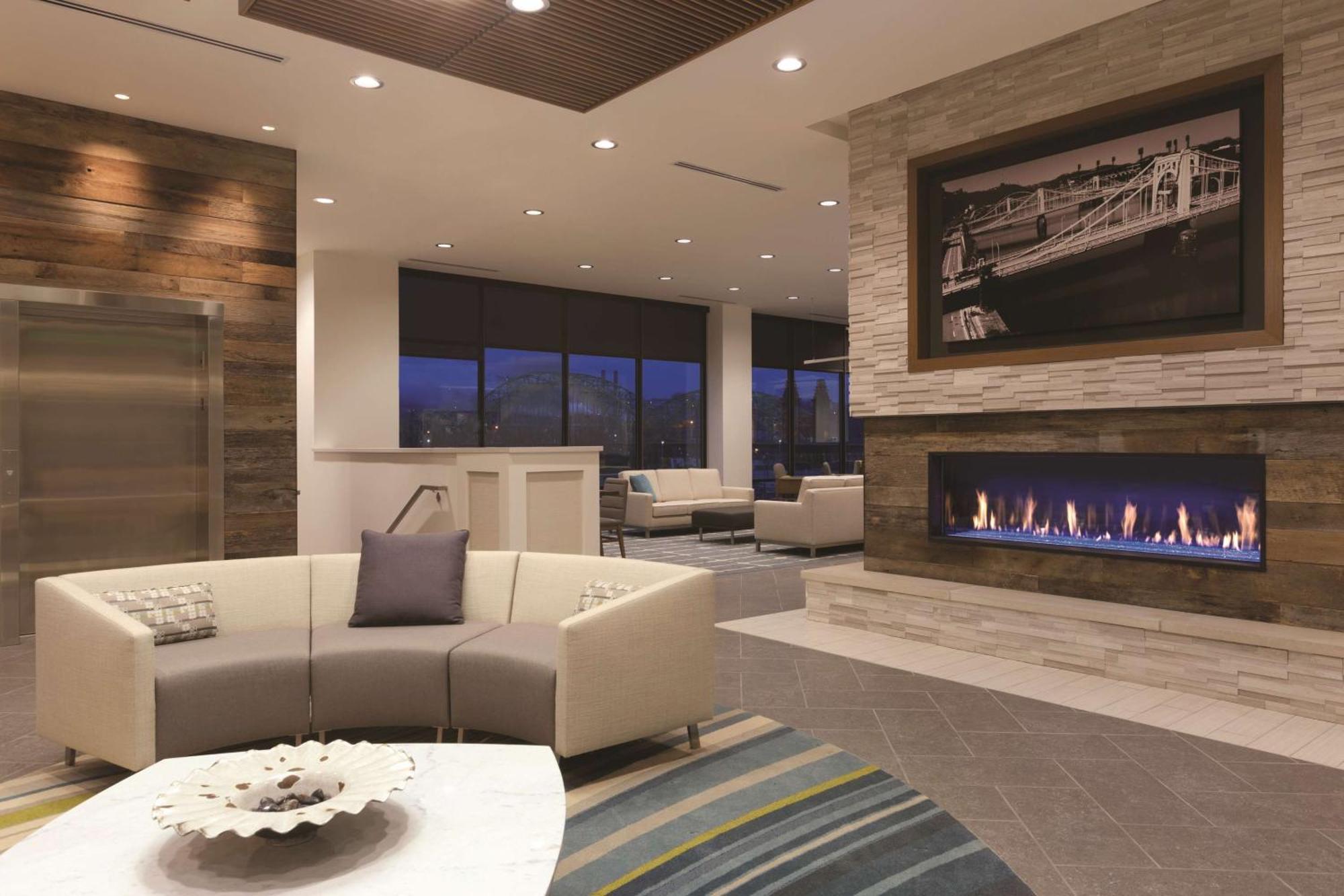 Homewood Suites By Hilton Pittsburgh Downtown Exterior foto